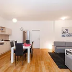 Luxury Apartment In The Center Of Prague