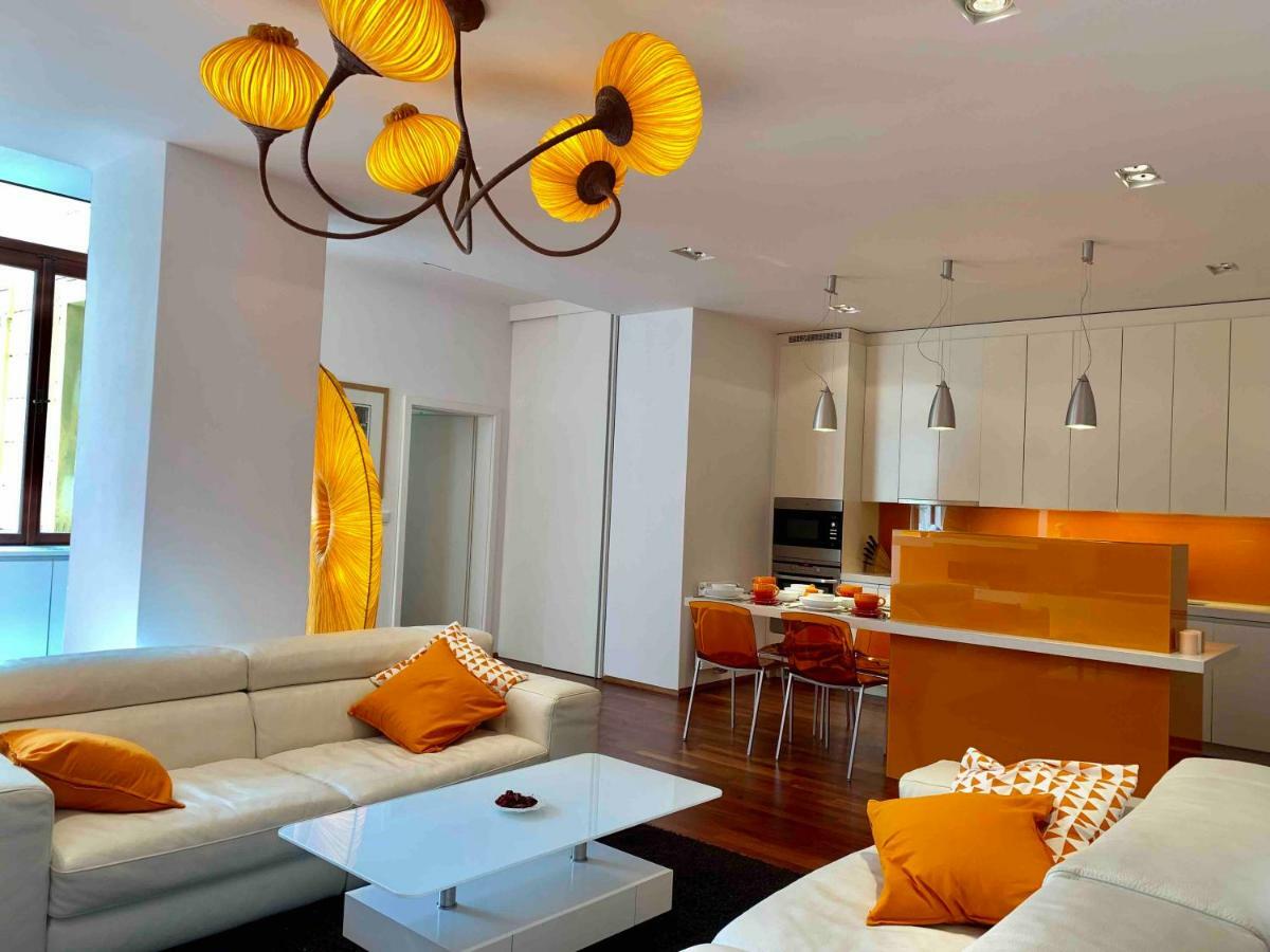 Luxury In The Center Of Appartamento